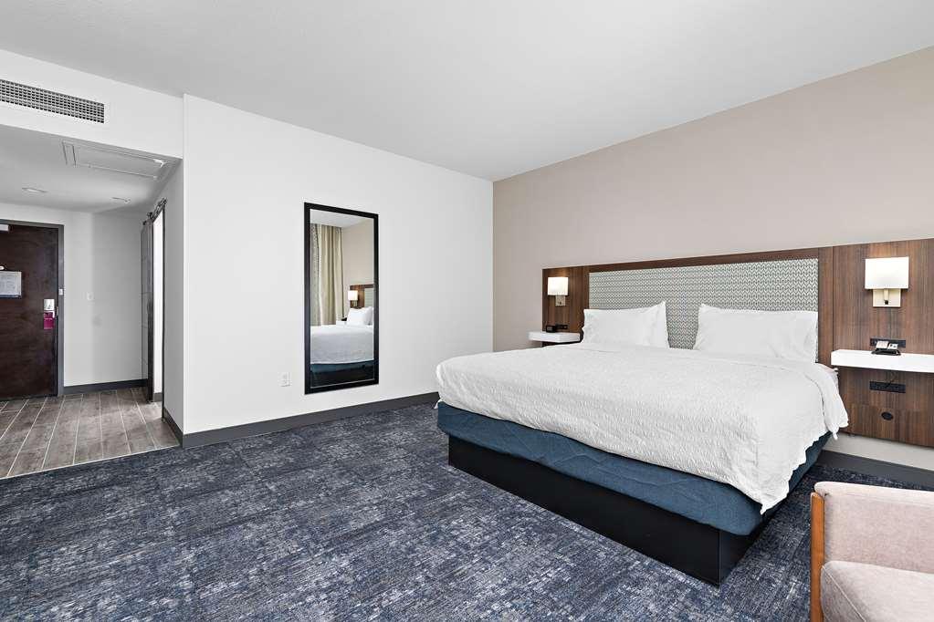 Hampton Inn Kansas City - Downtown Financial District Phòng bức ảnh