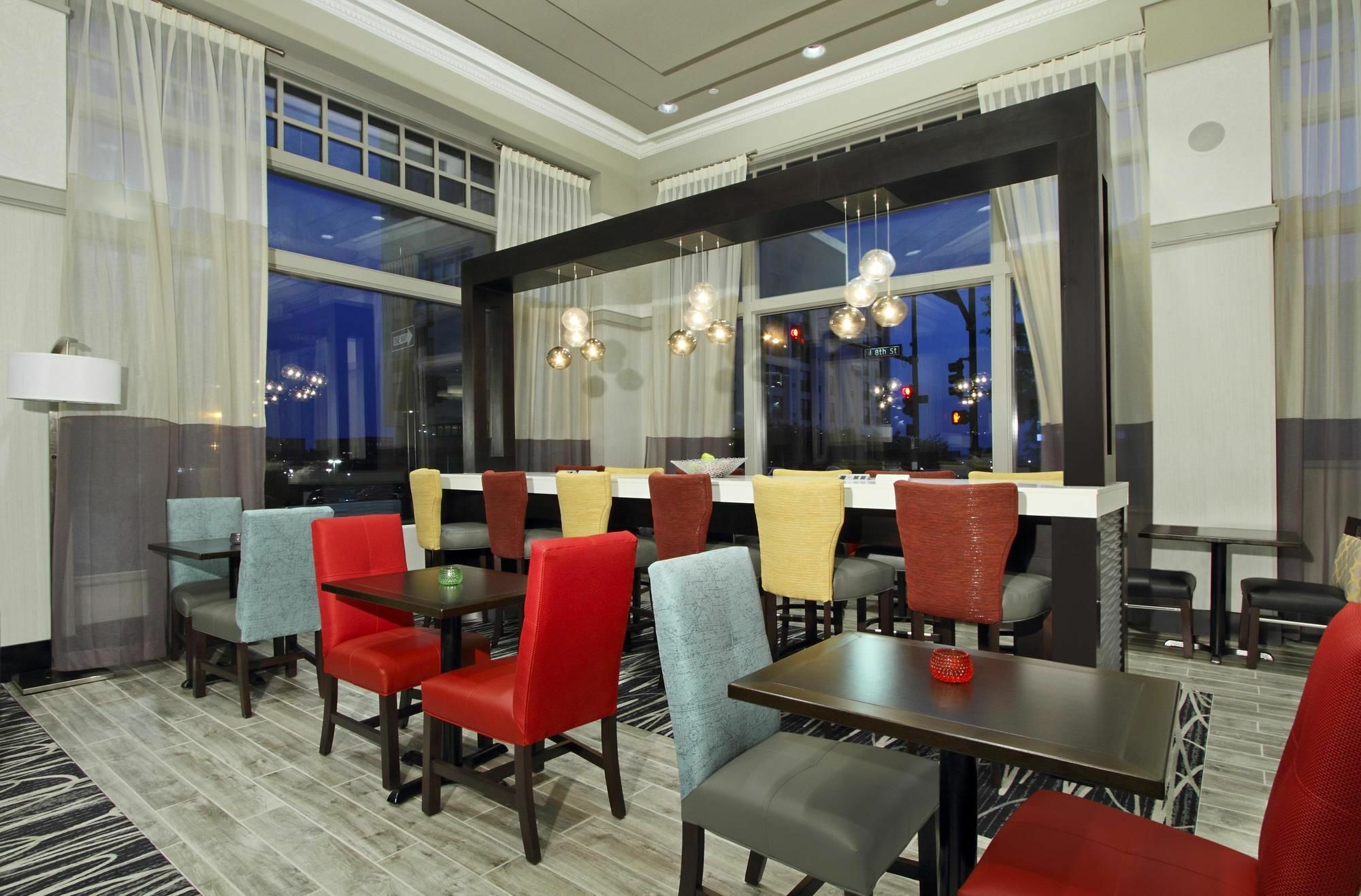 Hampton Inn Kansas City - Downtown Financial District Ngoại thất bức ảnh